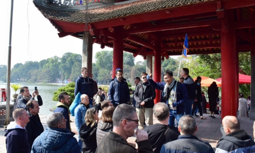 Nâng cao chất lượng nhân lực hướng tới du lịch xanh