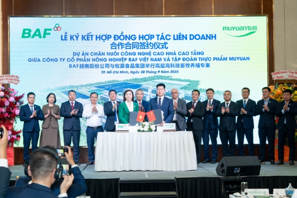Lễ ký kết hợp tác liên doanh dự án chăn nuôi công nghệ cao nhà cao tầng giữa BAF Việt Nam và Tập đoàn Muyuan