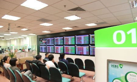 VCBS: VN-Index có thể vượt 1.800 điểm, những nhóm ngành “chiếm sóng” cuối năm