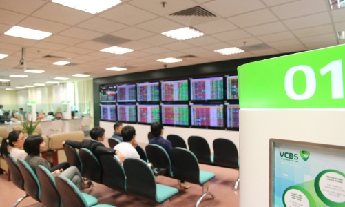 VCBS: VN-Index có thể vượt 1.800 điểm, những nhóm ngành “chiếm sóng” cuối năm