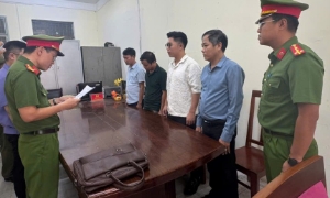 Khởi tố 4 đối tượng thông đồng, nâng giá quyền khai thác khoáng sản cao hơn 306 lần