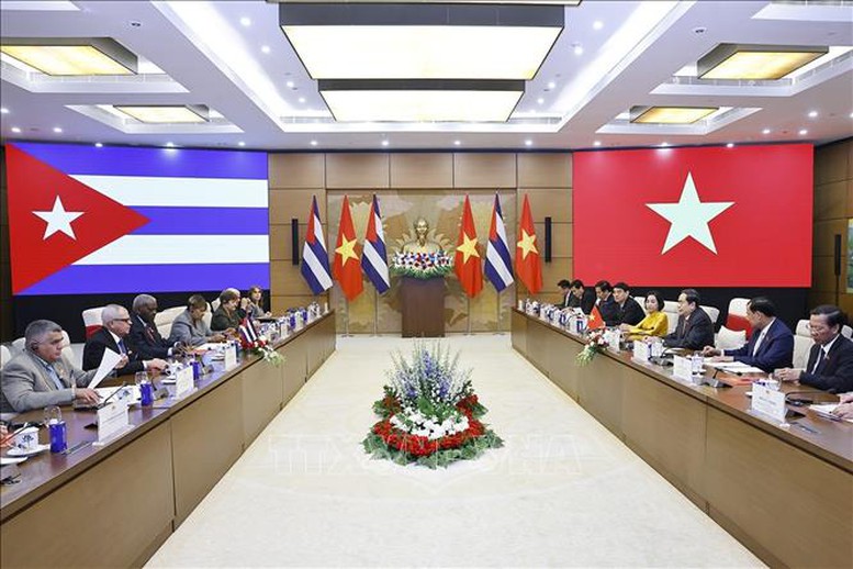 Toàn cảnh hội đàm giữa Chủ tịch Quốc hội Trần Thanh Mẫn và Chủ tịch Quốc hội Cuba Esteban Lazo Hernández. Ảnh: TTXVN.