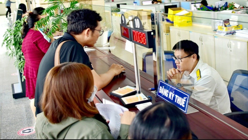 Chi cục Thuế thương mại điện tử lưu ý 8 nhóm thu nhập chuyển vào tài khoản cá nhân bắt buộc kê khai