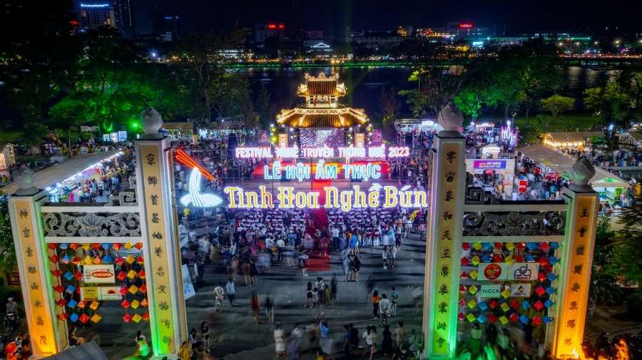 Huế đang hiện thực hóa mục tiêu trở thành một trung tâm văn hóa, du lịch đặc sắc của cả nước.