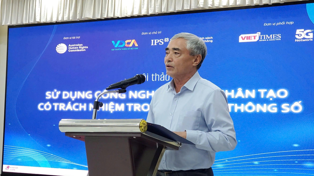 Ông Nguyễn Minh Hồng, Chủ tịch Hội Truyền thông số Việt Nam tại buổi công bố Bộ quy tắc sử dụng AI có trách nhiệm, sáng 30/9.