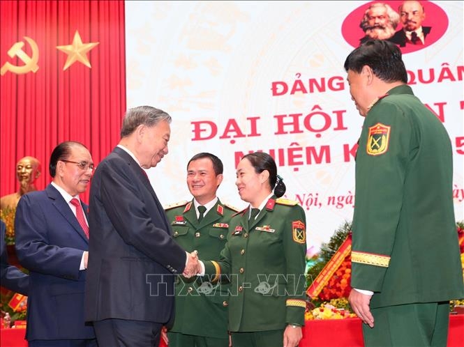 Tổng Bí thư Tô Lâm với các đại biểu dự đại hội. Ảnh: TTXVN.