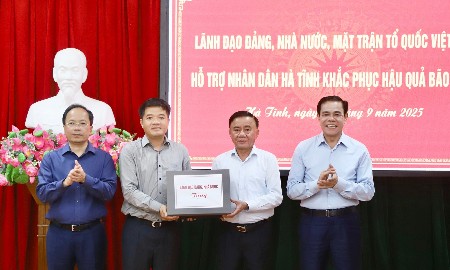 Trung ương sẻ chia, hỗ trợ Hà Tĩnh khắc phục hậu quả bão số 10
