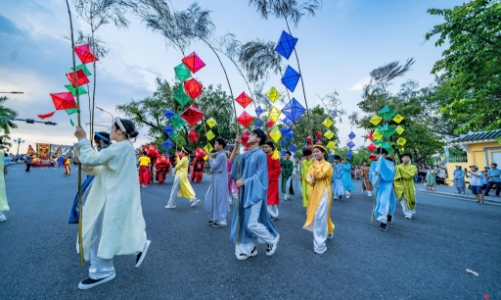 Huế nắm bắt lợi thế, tạo thêm nhiều điểm nhấn du lịch