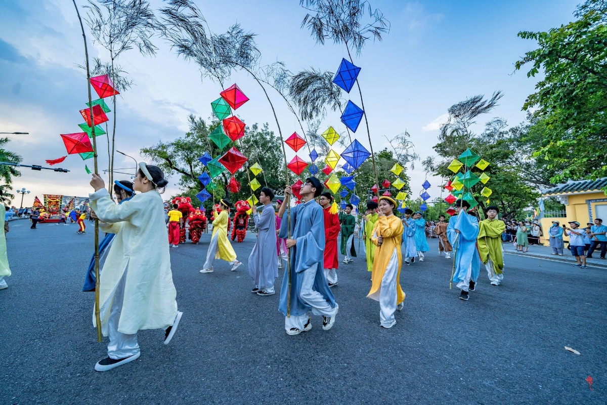 Chương trình Trung thu Hoàng cung Huế 2025 sẽ diễn ra từ ngày 04/10 đến 07/10/2025.