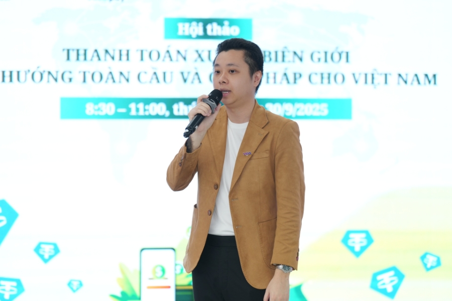 Ông Trần Huyền Dinh chia sẻ tại Hội thảo “Thanh toán xuyên biên giới: Xu hướng toàn cầu và giải pháp cho Việt Nam” 