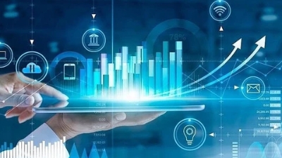 Government program encourages private sector to invest in digital infrastructure