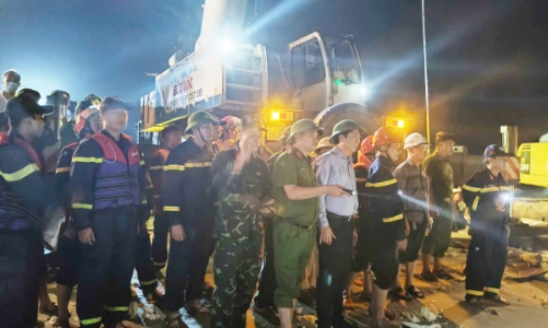 Quảng Trị: Nỗ lực xuyên đêm tìm kiếm thuyền viên mất tích