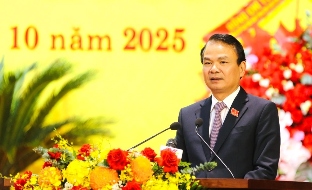 Đồng chí Đặng Xuân Phong, Ủy viên Ban Chấp hành Trung ương Đảng, Bí thư Tỉnh ủy Ninh Bình khóa I, nhiệm kỳ 2025-2030 phát biểu nhận nhiệm vụ.