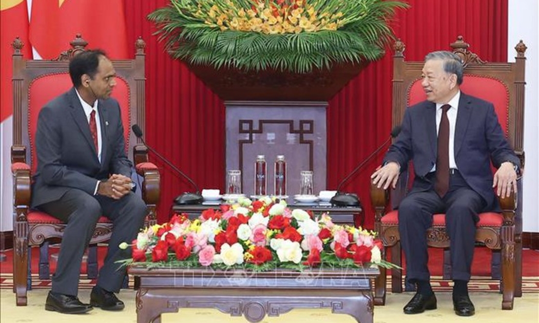 Tổng Bí thư Tô Lâm tiếp ông Sandeep Bharathi, Chủ tịch Bộ phận Trung tâm dữ liệu Tập đoàn Marvell toàn cầu, Hoa Kỳ - Ảnh: TTXVN