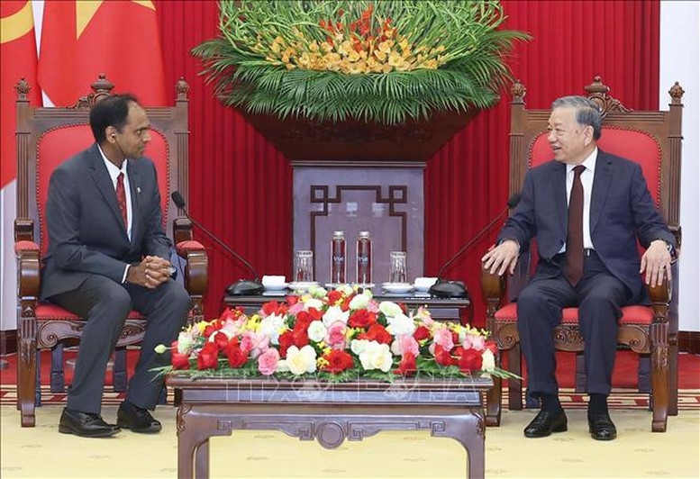 Tổng Bí thư Tô Lâm tiếp ông Sandeep Bharathi, Chủ tịch Tập đoàn Marvell toàn cầu, Hoa Kỳ - Ảnh: TTXVN