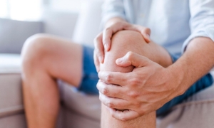 Việt Nam có nhiều công nghệ mới điều trị thoái hóa khớp gối