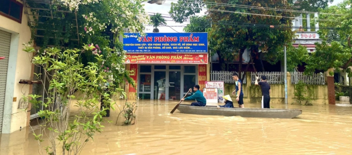 Chỉ trong vòng hơn một tháng, các trận lũ nối tiếp nhau đã khiến bà con xã Tây Đô (Thanh Hóa) sống ven sông Mã phải gồng mình chịu đựng bao vất vả.