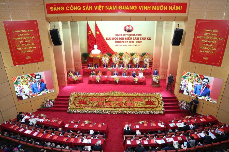 Toàn cảnh Đại hội đại biểu Đảng bộ tỉnh Hà Tĩnh lần thứ XX, nhiệm kỳ 2025-2030