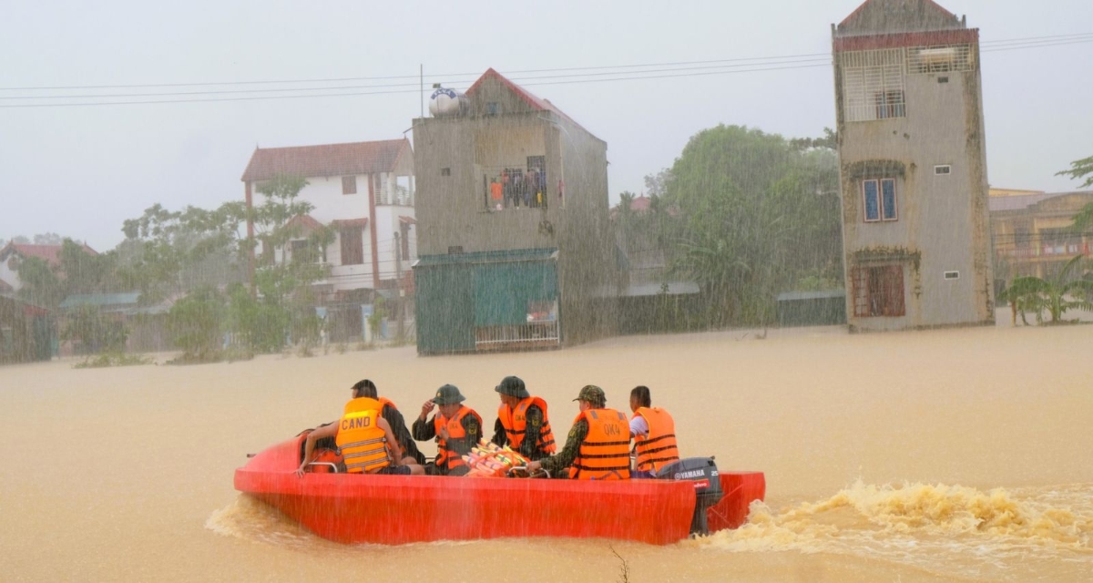 Ngày 1/10, mưa vẫn còn diễn ra trên địa bàn tỉnh Thanh Hóa, nguy cơ ngập lụt lan rộng rất cao