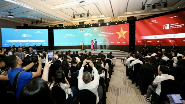 [Phóng sự ảnh]: Diễn đàn Kinh tế mới Việt Nam – Kiến tạo động lực phát triển