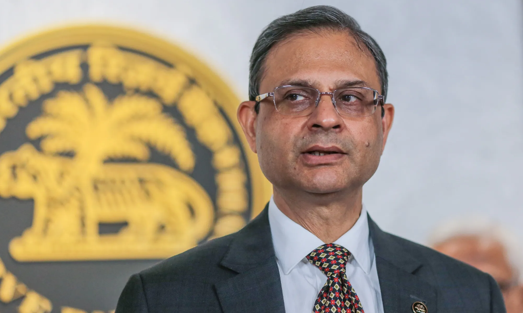 Thống đốc RBI Sanjay Malhotra - Ảnh: Bloomberg.