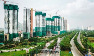 Giao dịch bất động sản tăng nhẹ, giá vẫn leo thang 