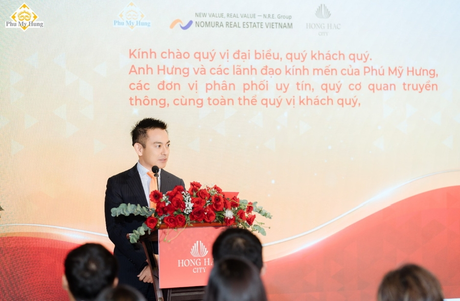 Ông Nobuaki Higashi, Tổng Giám đốc Nomura Real Estate Vietnam phát biểu tại sự kiện. 