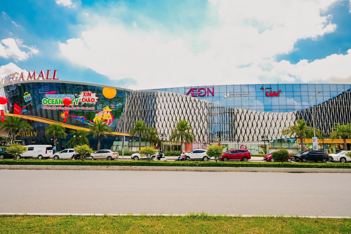 Aeon Văn Giang tại Vincom Mega Mall Ocean City, Hưng Yên.