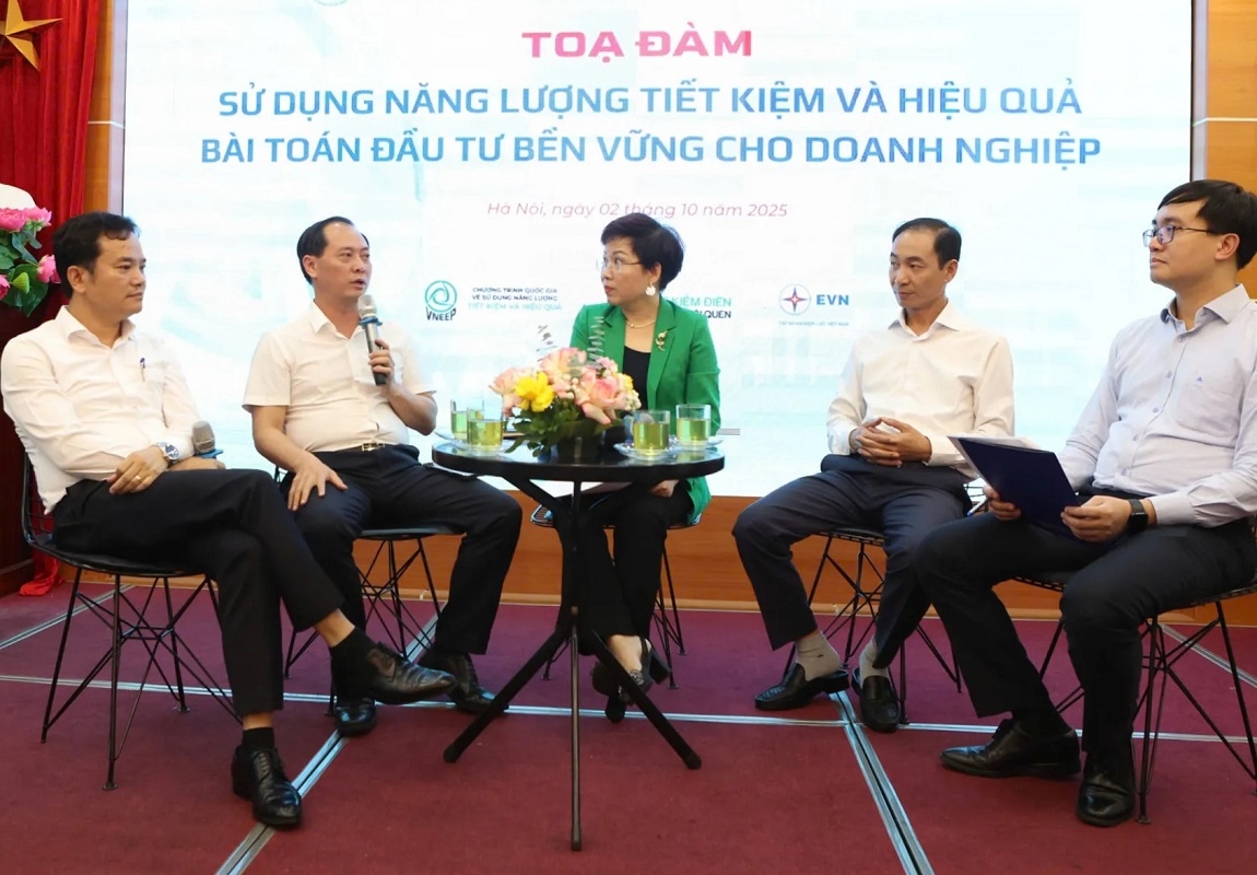 Các diễn giả tham gia tọa đàm.