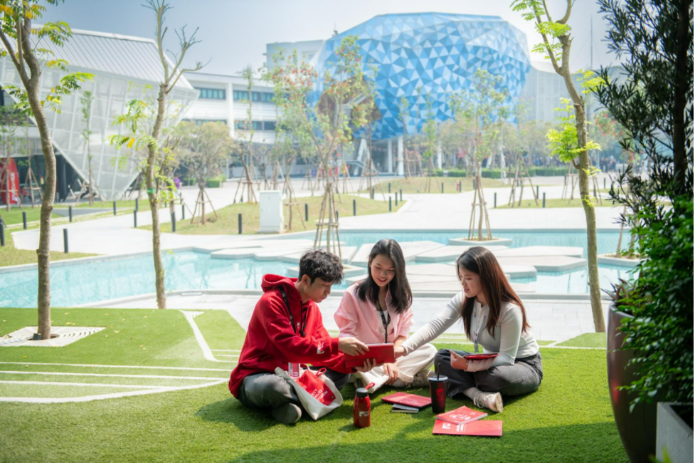 A prestigious University of London degree remains the dream of many Vietnamese students