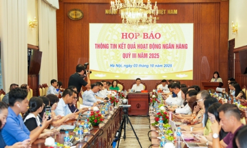 Quy mô tín dụng đạt 17,72 triệu tỷ đồng, lãi suất giảm 1,41 điểm phần trăm so cuối năm 2024