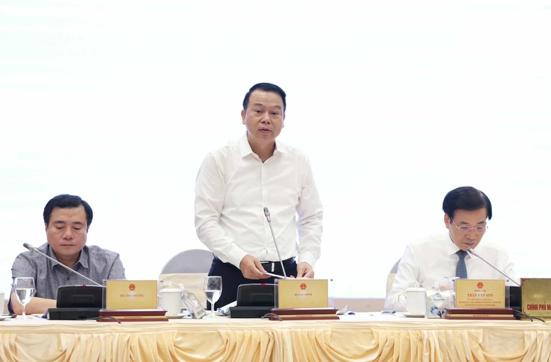 Thứ trưởng Bộ Tài chính Nguyễn Đức Chi trả lời Tạp chí Kinh tế Việt Nam/VnEconomy.