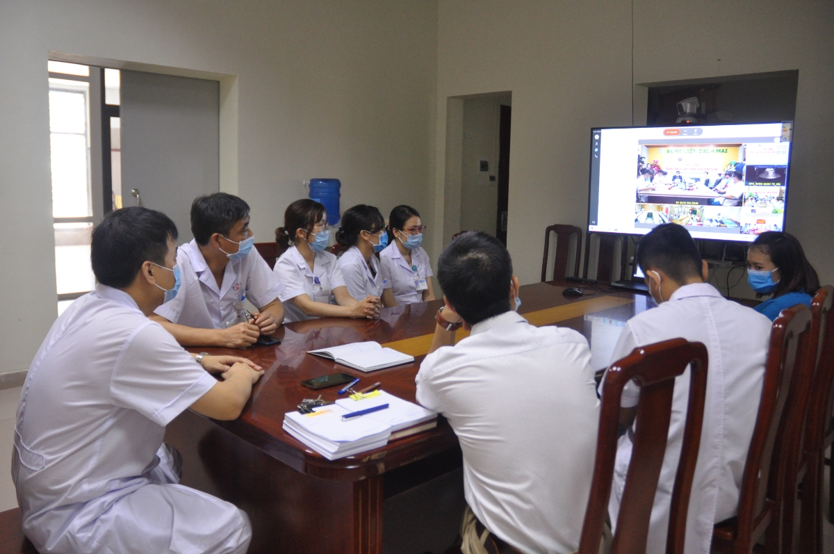 Bệnh viện Bạch Mai sẵn sàng hỗ trợ tư vấn chẩn đoán từ xa (Telehealth) với các cơ sở y tế địa phương.