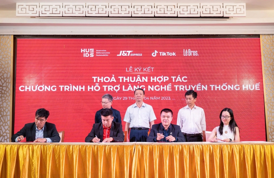 Doanh nghiệp mang đến những giá trị bền vững cho cộng đồng bằng chuỗi hoạt động và dự án thiết thực.