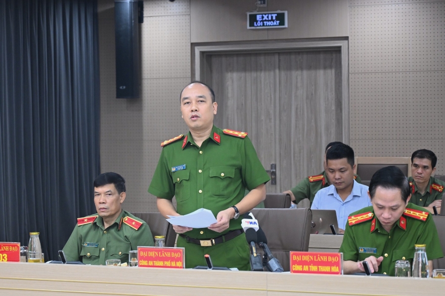 Đại tá Nguyễn Đức Long, Phó Giám đốc Công an TP Hà Nội phát biểu tại Họp báo. Ảnh: Cổng thông tin điện tử Bộ Công an.