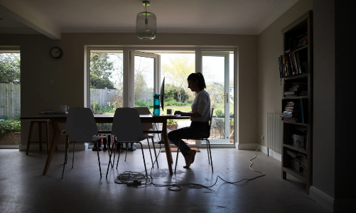 Mô hình làm việc “lai” được ưa chuộng ở Anh