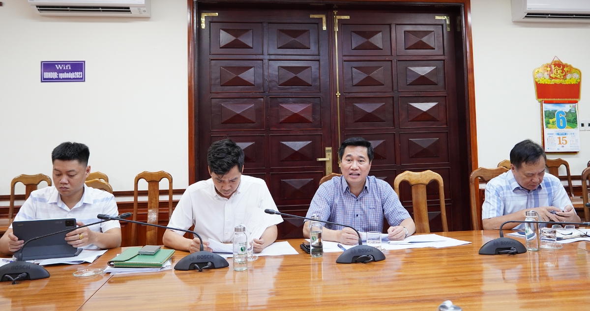 Thứ trưởng Bộ Xây dựng Nguyễn Tường Văn phát biểu tại buổi làm việc