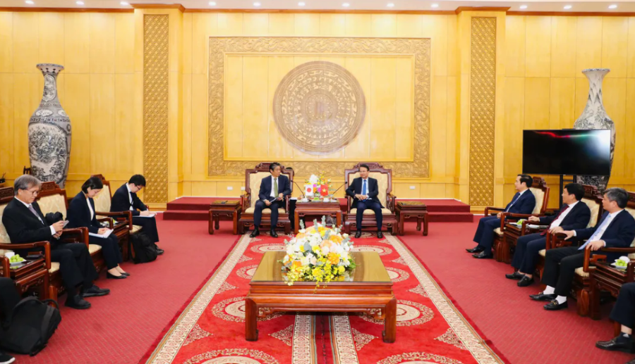 Quang cảnh buổi làm việc. Ảnh: Đức Lam