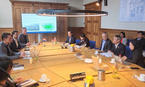 Đà Nẵng đẩy mạnh hợp tác với Hà Lan trong lĩnh vực đô thị thông minh, hàng không và cảng biển