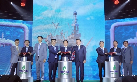 Đổi mới quản trị, đẩy mạnh khoa học công nghệ và phát triển kinh doanh quốc tế giúp Petrovietnam tăng trưởng 2 con số 9 tháng 2025