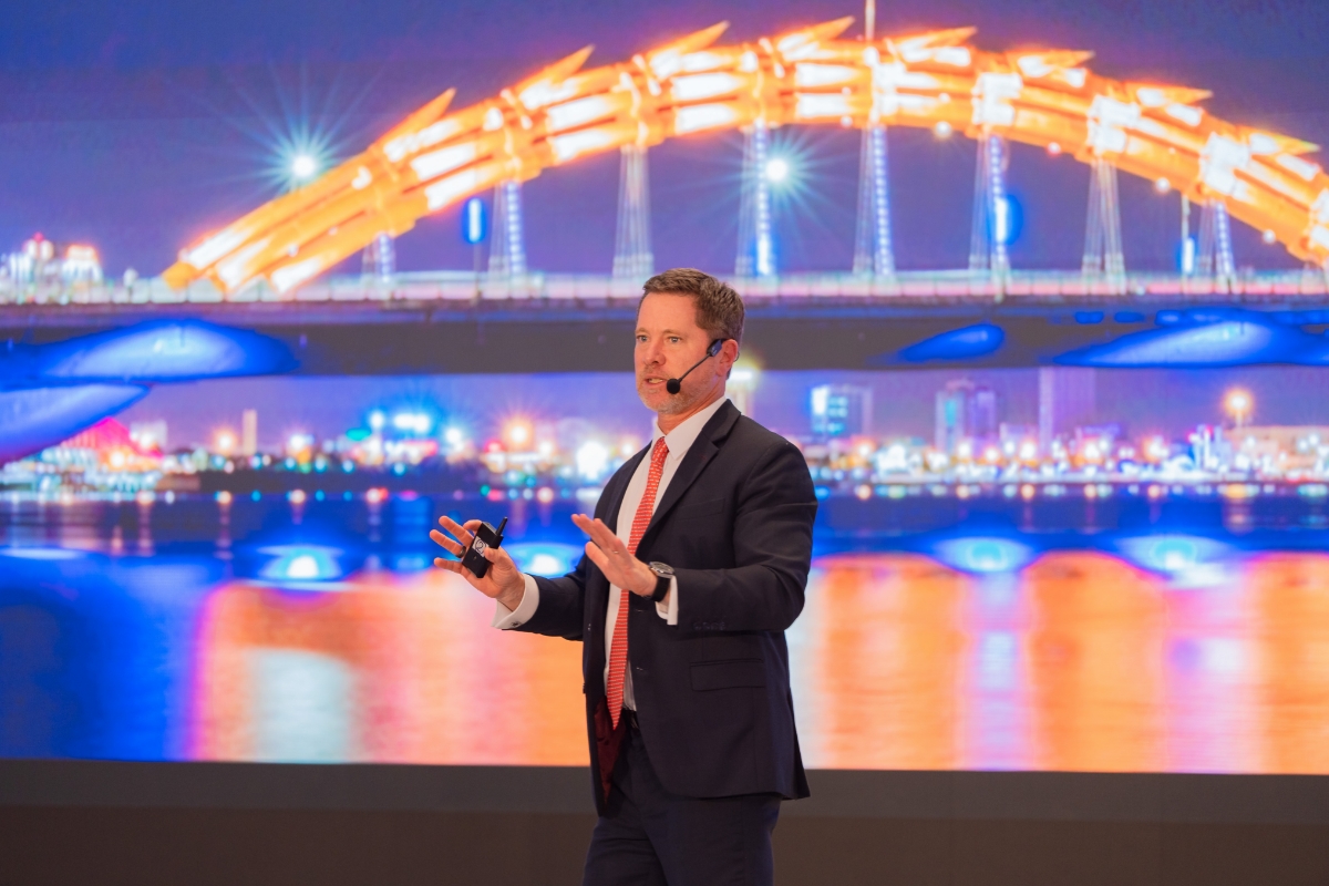 Ông&nbsp;Tim Evans, Tổng Giám đốc Ngân hàng HSBC Việt Nam.