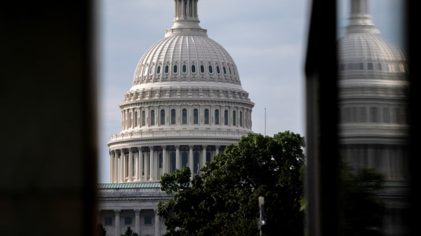 Vì sao Tổng thống Trump không dùng tiền thuế quan để mở cửa lại Chính phủ?