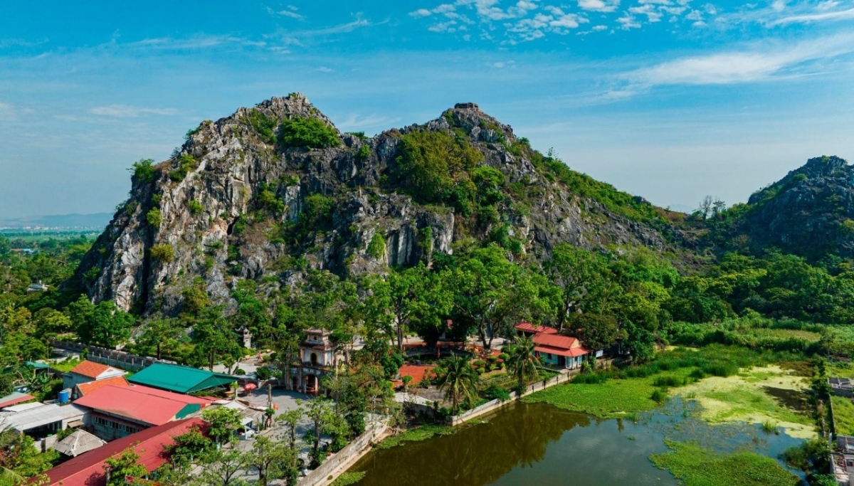 Khu vực động Kính Chủ, nơi từng được mệnh danh là động đẹp thứ 6 trời Nam. Ảnh: Thành Chung