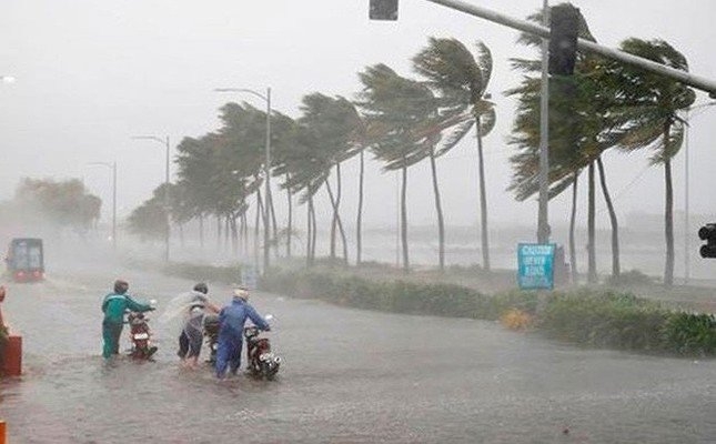 Dự báo 3 tháng cuối năm, bão và áp thấp nhiệt đới trên Biển Đông còn hoạt động mạnh hơn trung bình nhiều năm.