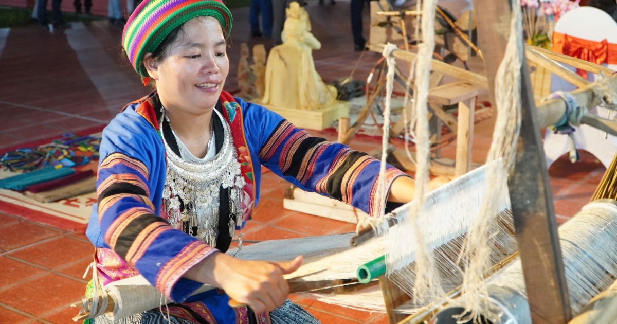 Hội chợ Làng nghề lần thứ 21: Hội tụ tinh hoa, lan tỏa giá trị truyền thống