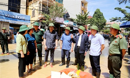 Phó Thủ tướng Hồ Đức Phớc kiểm tra công tác ứng phó mưa lũ tại Lạng Sơn