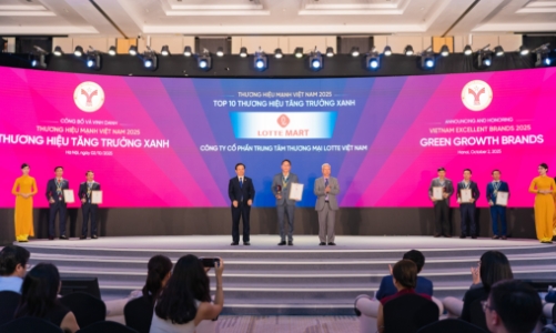 LOTTE MART Việt Nam tiếp tục được vinh danh là doanh nghiệp tăng trưởng xanh