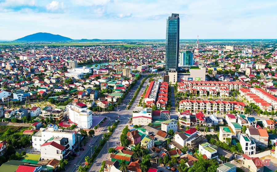 Hà Tĩnh giữ đà tăng trưởng ổn định, công nghiệp và dịch vụ là động lực chính
