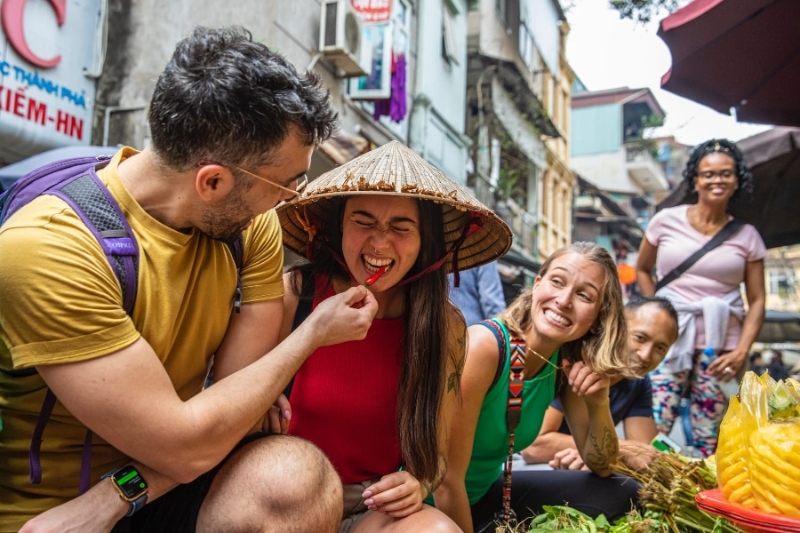 Vietnam welcomes over 15.4 mln foreign tourists in 9M