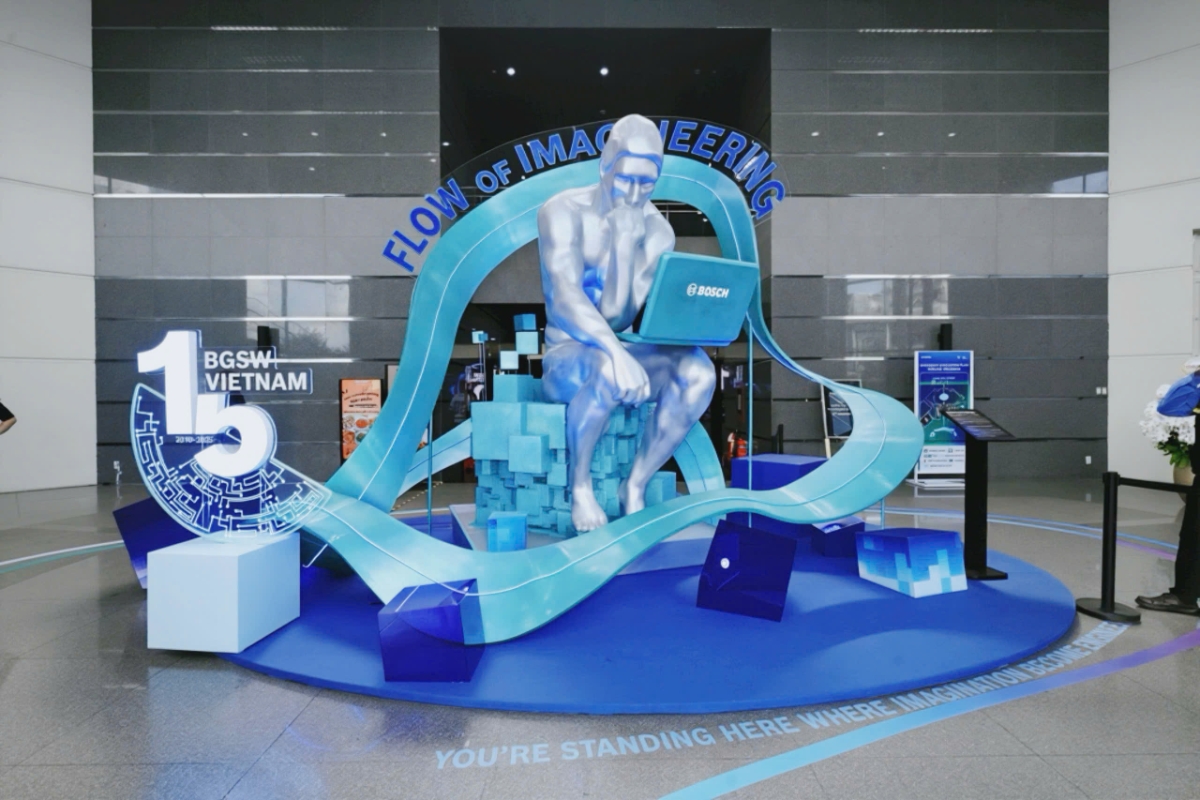Với chủ đề “Flow of Imagineering“, lễ kỷ niệm tôn vinh hành trình của BGSW Việt Nam - nơi trí tưởng tượng và kỹ thuật hòa quyện, tạo nên một dòng chảy phát triển không ngừng.